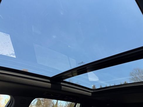 Used 2023 Cadillac XT6 Premium Luxury w/ Technology Package image 42