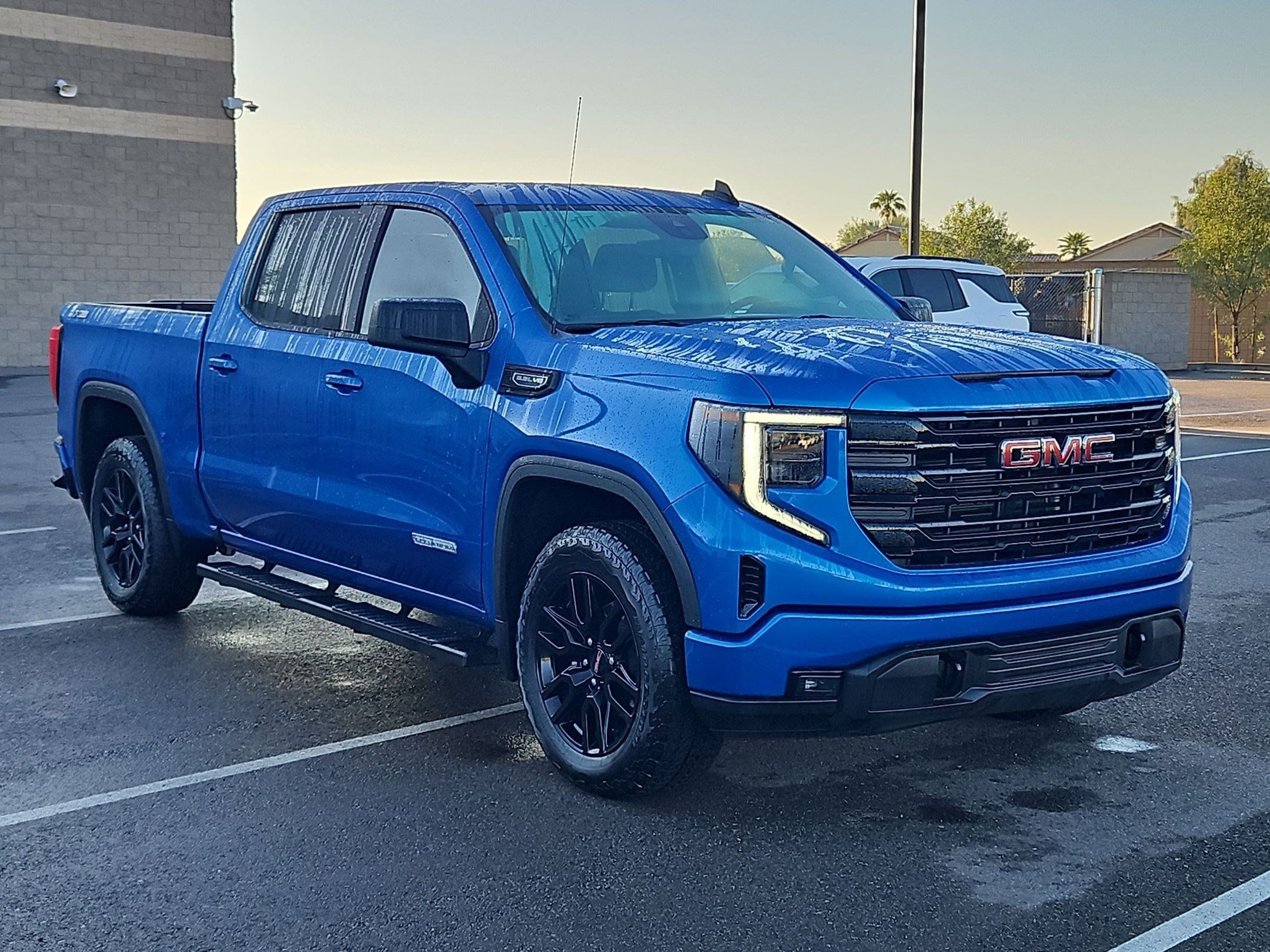 Certified 2023 GMC Sierra 1500 Elevation AWD/4WD image 7
