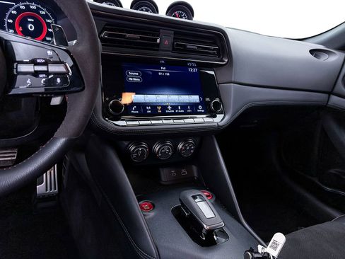 Used 2024 Nissan Z NISMO w/ Floor Mat Package RWD image 8