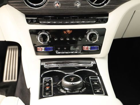 Used 2022 Rolls-Royce Ghost AWD/4WD image 20