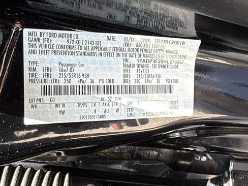 Used 2017 Ford Focus SE FWD image 40
