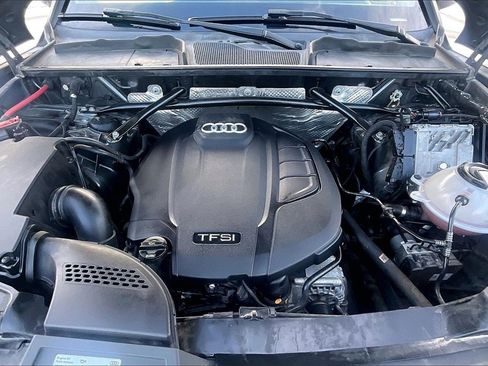 Used 2018 Audi Q5 2.0T Premium Plus w/ Premium Plus Package image 10