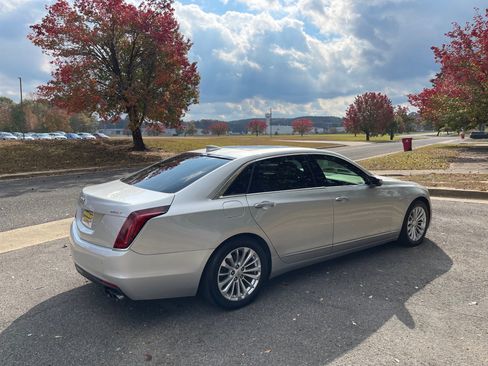 Used 2017 Cadillac CT6 2.0T image 5