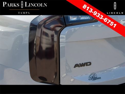 Used 2022 Kia Telluride EX w/ EX Premium Package image 7