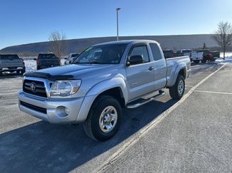 Used 2007 Toyota Tacoma PreRunner video 3