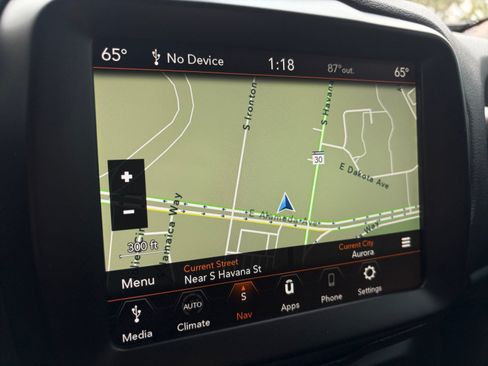 Used 2023 Jeep Renegade Altitude AWD/4WD image 23