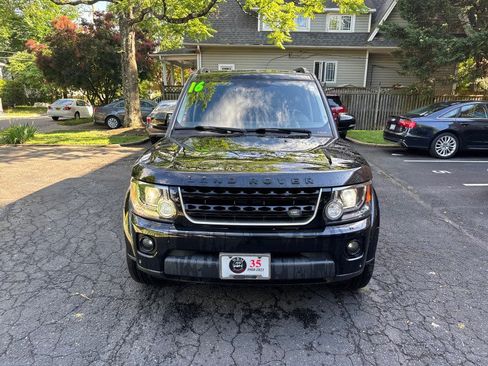 Used 2016 Land Rover LR4 HSE Silver Edition AWD/4WD image 9