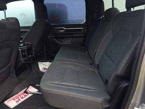 Used 2024 RAM 1500 Lone Star image 11