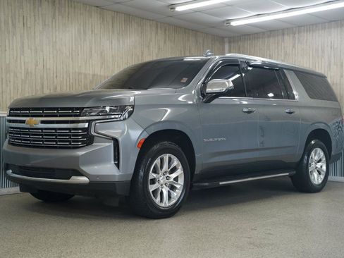 Used 2021 Chevrolet Suburban Premier RWD image 4