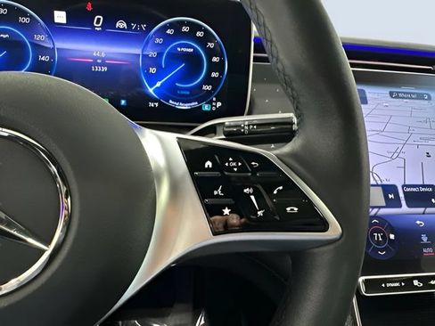 Certified 2023 Mercedes-Benz EQE 350+ 4MATIC Sedan w/ Exclusive Trim Package image 18