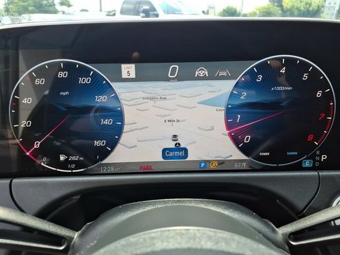 Used 2025 Mercedes-Benz E 350 4MATIC Sedan image 18