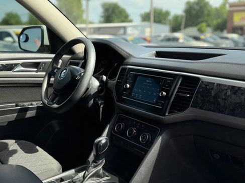 Used 2018 Volkswagen Atlas S FWD image 41