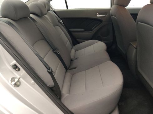 Used 2018 Kia Forte LX w/ LX Rear Camera Package FWD image 19