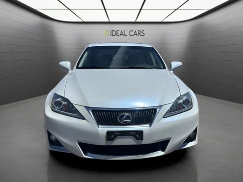 Used 2011 Lexus IS 250 w/ Premium Pkg Value Edition RWD image 2