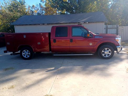 Used 2014 Ford F350 XLT image 4
