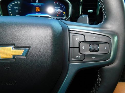 Used 2024 Chevrolet Silverado 1500 LTZ w/ LTZ Premium Package image 34