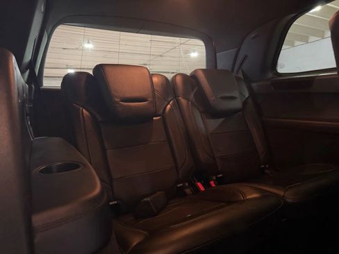 Used 2017 Mercedes-Benz GLS 550 4MATIC image 13
