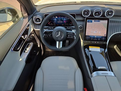 New 2026 Mercedes-Benz GLC 300 4MATIC image 13