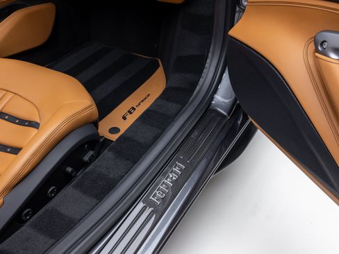 Certified 2022 Ferrari F8 Tributo RWD image 56