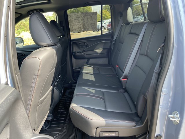 Used 2025 Honda Ridgeline TrailSport image 38