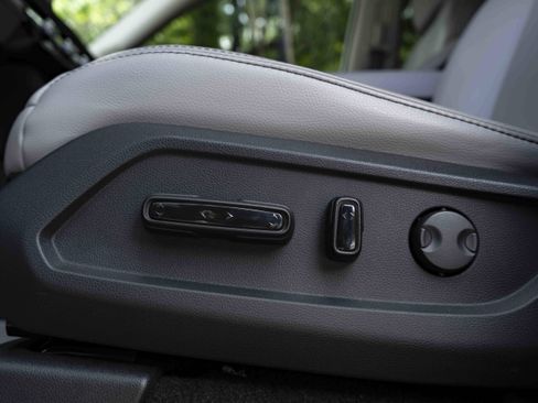 Used 2024 Honda Pilot EX-L image 40