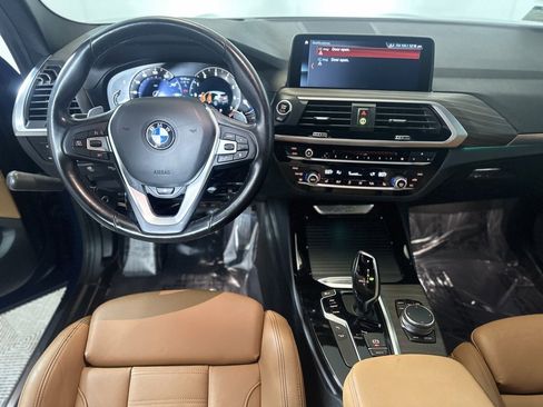 Used 2018 BMW X3 xDrive30i w/ Premium Package image 11