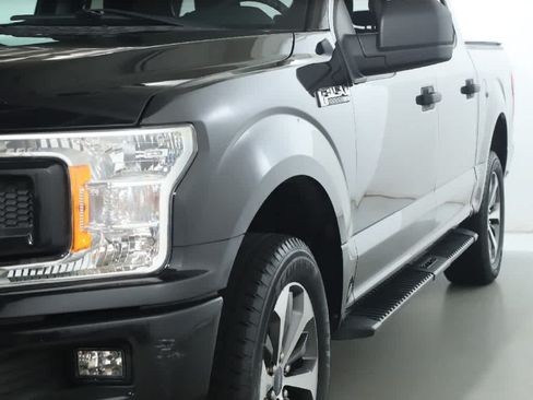 Used 2019 Ford F150 XL w/ Equipment Group 101A Mid AWD/4WD image 4
