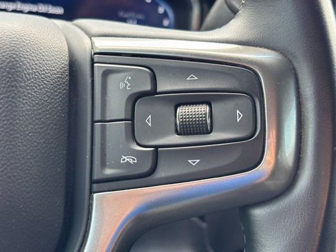 Used 2023 Chevrolet Silverado 1500 LT w/ Z71 Off-Road Package AWD/4WD image 19