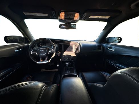 Used 2018 Dodge Charger SRT image 22