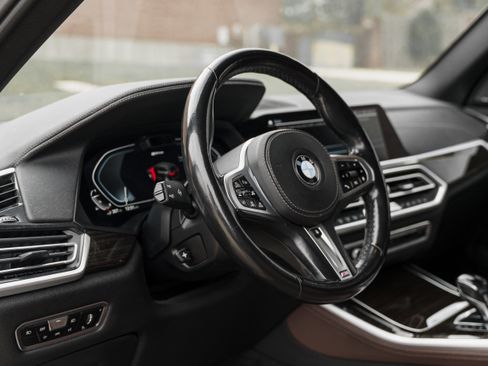 Used 2021 BMW X5 xDrive45e w/ M Sport Package image 9