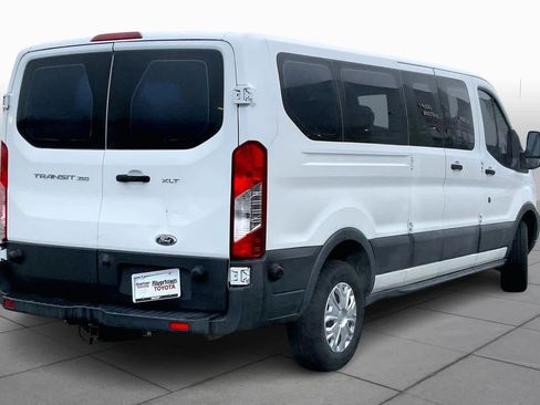 Used 2017 Ford Transit 350 XLT image 12