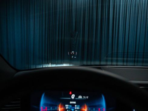 New 2026 Mercedes-Benz GLE 53 AMG 4MATIC Coupe image 17