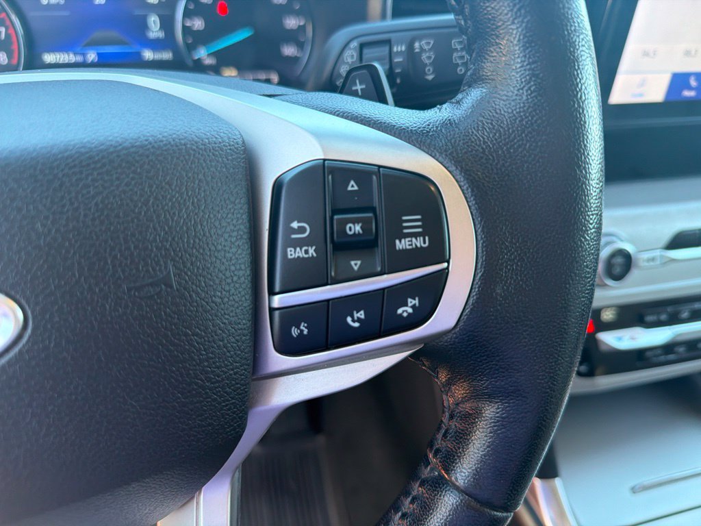 Used 2020 Ford Explorer XLT w/ Equipment Group 202A AWD/4WD image 20