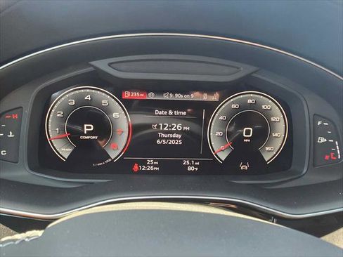 New 2025 Audi Q8 Prestige image 29