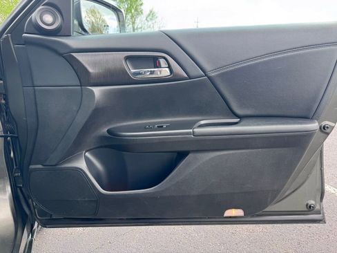 Used 2013 Honda Accord EX-L image 25