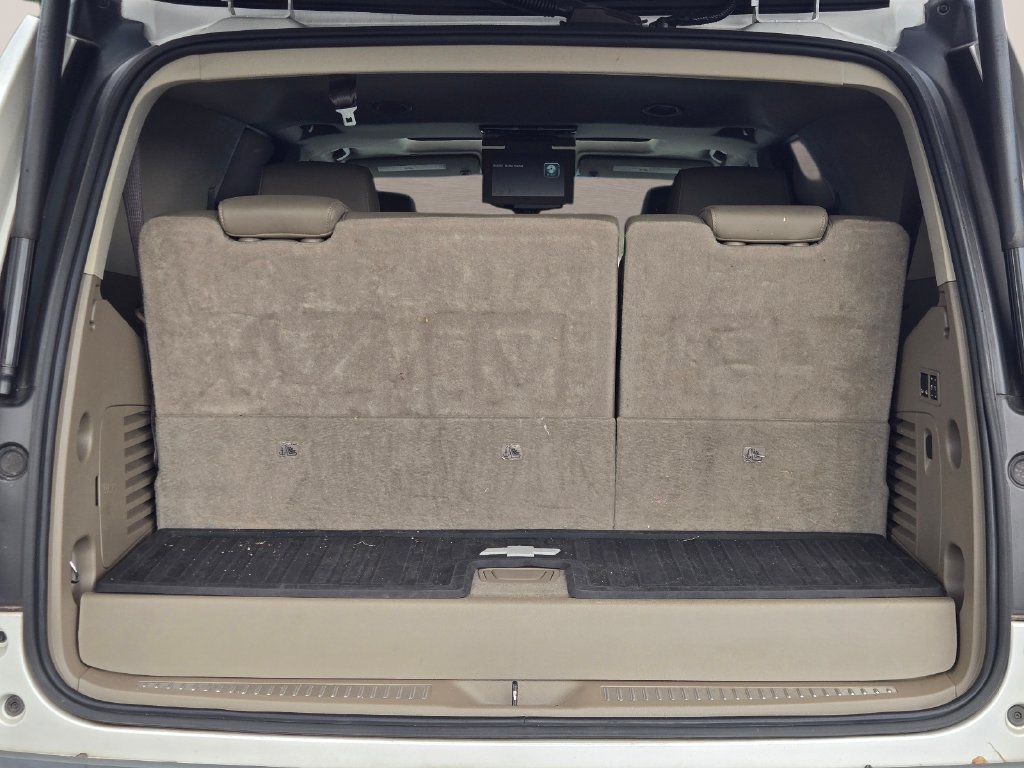 Used 2018 Chevrolet Tahoe Premier RWD image 12