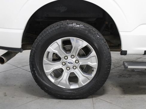 Certified 2022 Ford F150 Platinum w/ Equipment Group 701A High AWD/4WD image 18