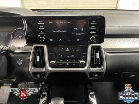 Used 2021 Kia Sorento S w/ Panoramic Sunroof Package image 17