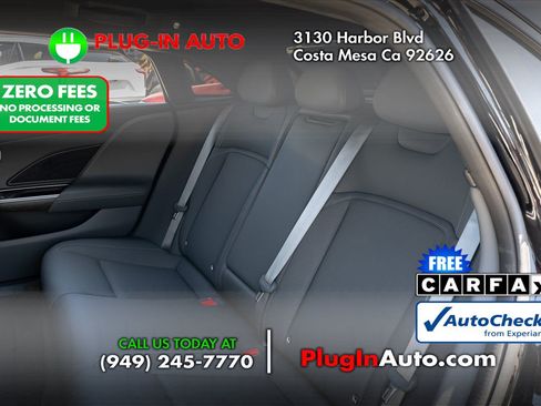 Used 2024 Lucid Air Pure RWD image 9