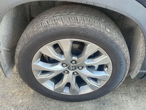 Certified 2026 Toyota Grand Highlander Limited image 24