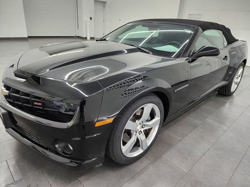 Used 2011 Chevrolet Camaro SS w/ RS Package RWD image 7