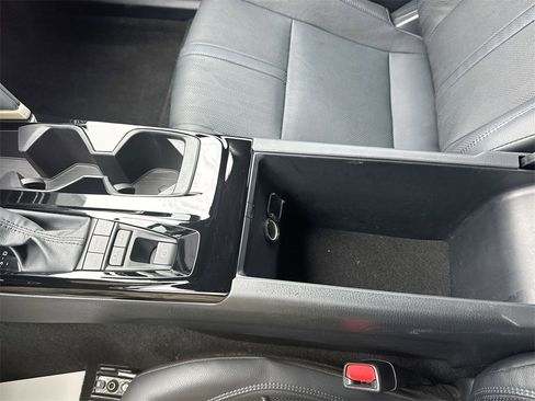 Used 2025 Toyota Camry XSE image 24