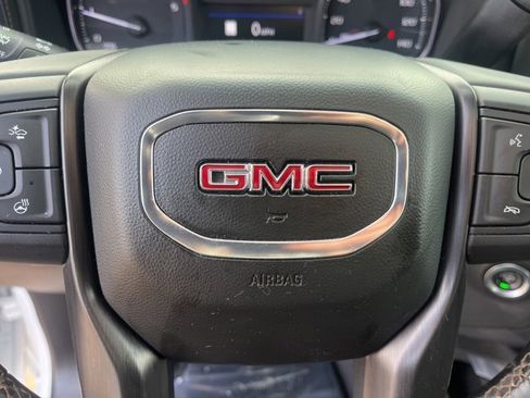 Used 2023 GMC Sierra 2500 AT4 w/ AT4 Preferred Package image 22