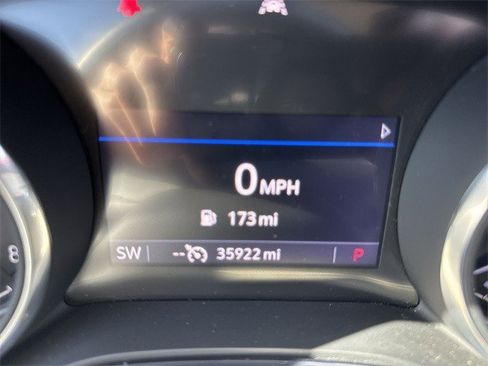 Used 2022 Buick Encore GX Select image 15