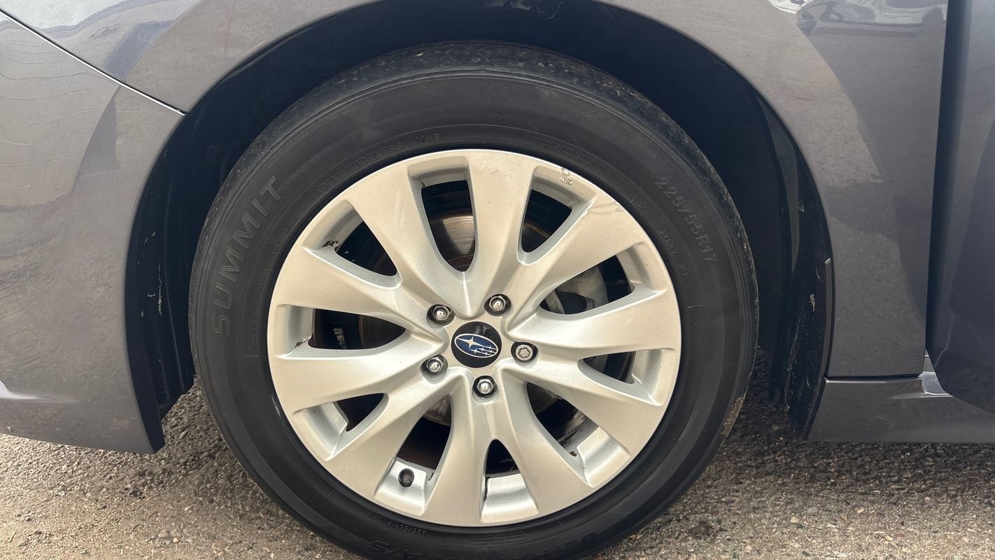 Used 2016 Subaru Legacy 2.5i Premium AWD/4WD image 21