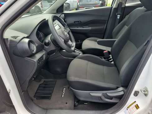 Used 2024 Nissan Kicks S FWD image 24