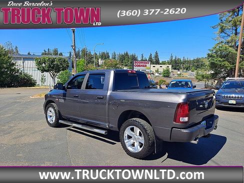 Used 2016 RAM 1500 Sport w/ Sport Premium Group AWD/4WD image 3