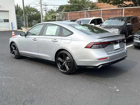 Used 2023 Honda Accord Sport image 21