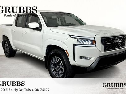 Used 2024 Nissan Frontier SL w/ Technology Package