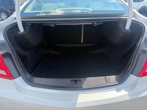Used 2015 Buick LaCrosse Leather FWD image 7
